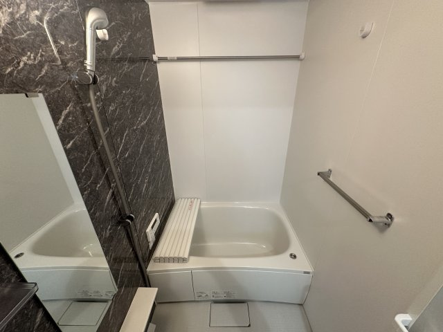 川崎市多摩区宿河原７丁目のアパートの浴室