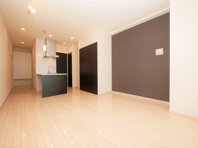 RIDGE北堀江の居間・リビング