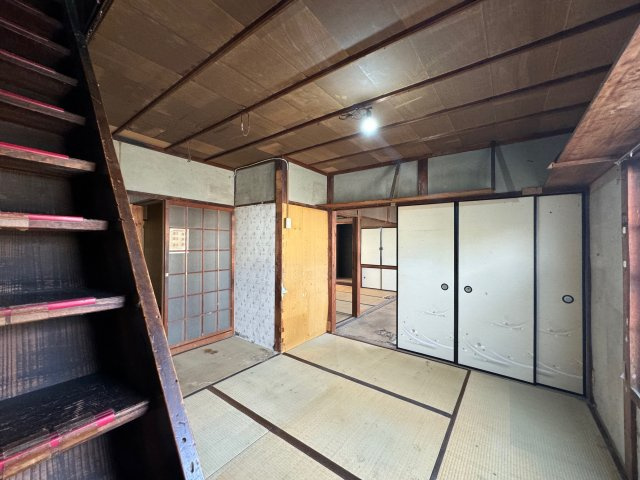 五條市岡口1丁目　中古戸建の和室