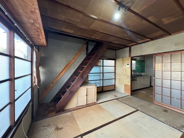 五條市岡口1丁目　中古戸建の和室