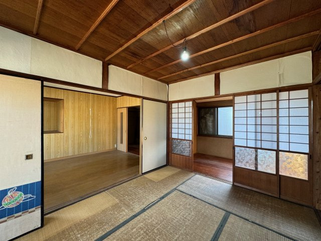 五條市岡口1丁目　中古戸建の和室