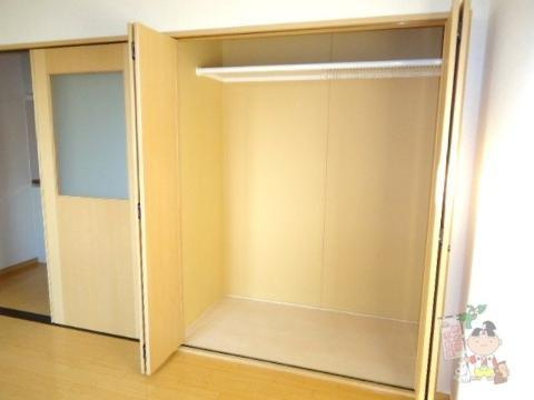スターハイツの収納|クローゼット