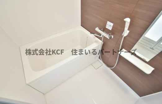 ライトハウスの浴室|建物の内部です
