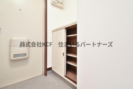 ライトハウスの玄関|スペースが確保できる洗面所です