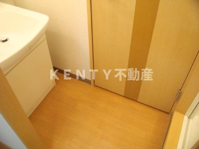 【その他】 | コンフォール・戸手 | 脱衣所