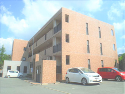 【外観】 | SUNDAY御井駅前 | おしゃれな外観です