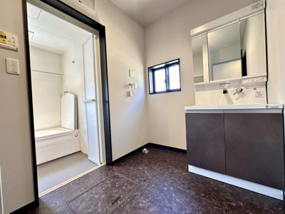 【独立洗面台】