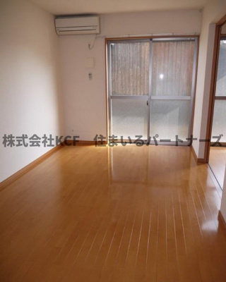 【居間・リビング】 | アムールひろかわ | ゆったりとした居間です