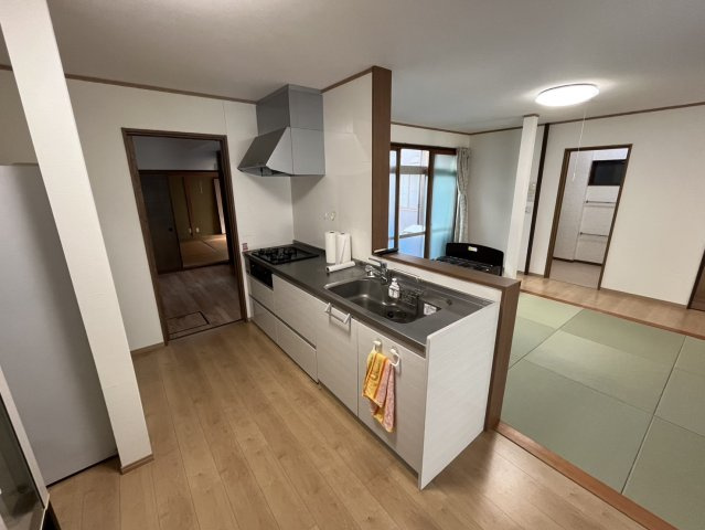 福井市西木田3丁目　中古戸建のキッチン