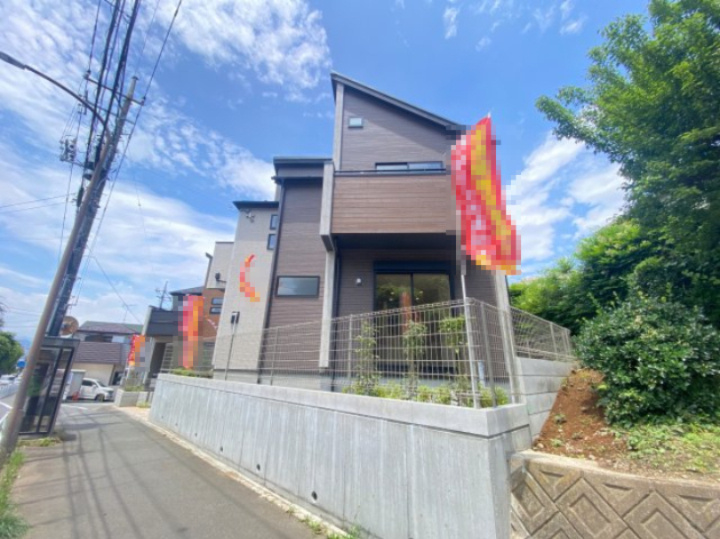 祝：成約済み　八王子市　散田町４丁目　新築戸建ての外観|～仲介手数料無料☆八王子ひなた不動産～八王子市散田町　新築戸建て