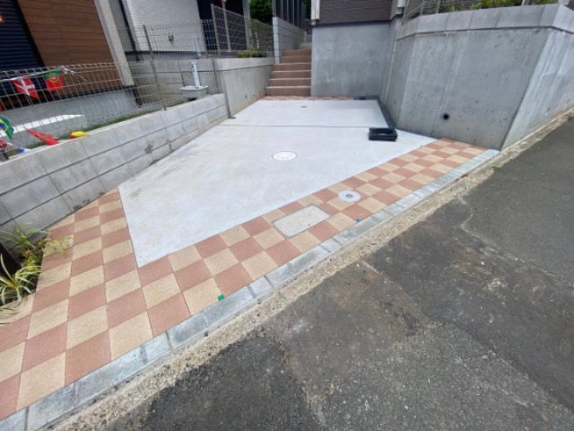 祝：成約済み　八王子市　散田町４丁目　新築戸建ての駐車場|～仲介手数料無料☆八王子ひなた不動産～八王子市散田町　新築戸建て