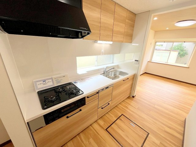 武蔵村山市中原２丁目　中古戸建のキッチン