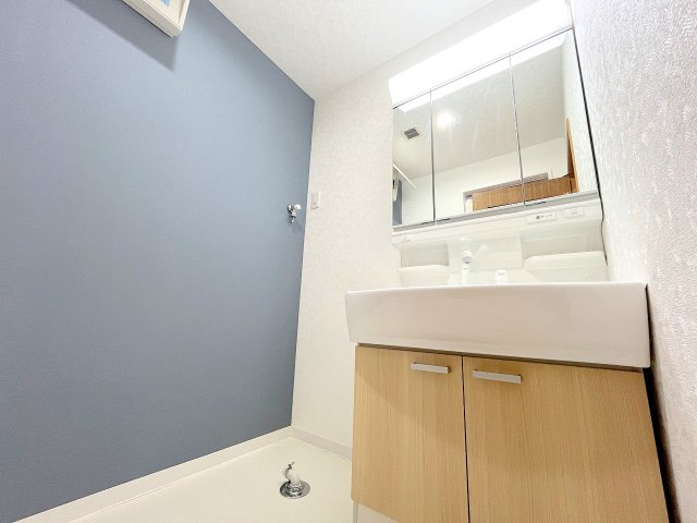 武蔵村山市中原２丁目　中古戸建の独立洗面台