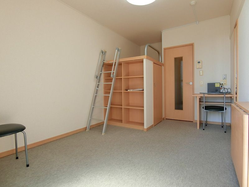 ＥＷレジデンス東船橋の居間・リビング