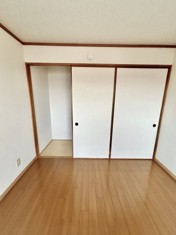 ソレアード川添の収納
