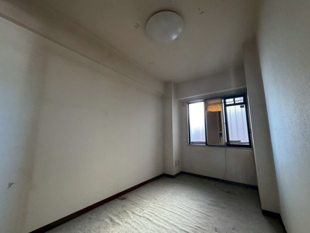 －三丁目不動産-ナインティ-5熊谷・石原-　最上の洋室