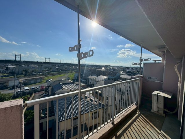 －三丁目不動産-ナインティ-5熊谷・石原-　最上のバルコニー
