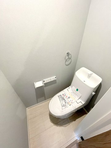 昭島市郷地町3丁目　新築分譲のトイレ