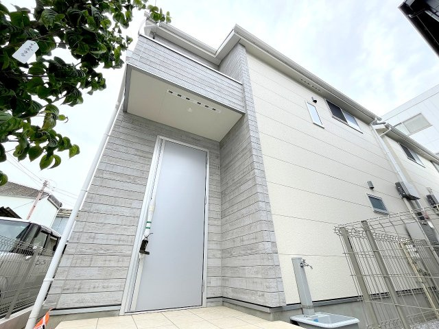 昭島市郷地町3丁目　新築分譲の外観