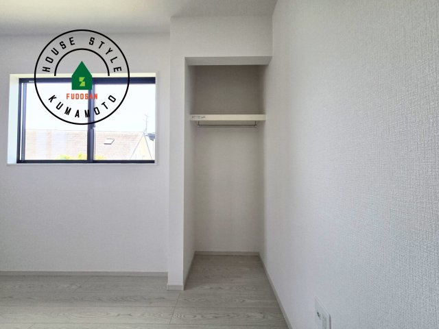 熊本市東区西原1丁目第1-2棟（1号棟）　の内観：施工例|収納には困りません。