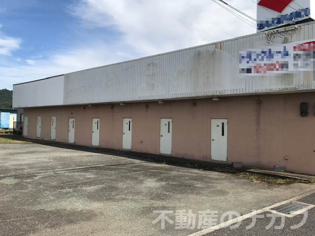 富合貸倉庫の外観