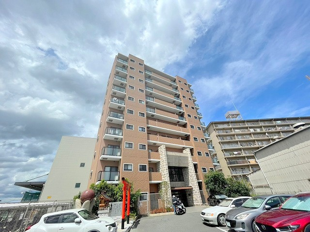 サンメゾン11の外観