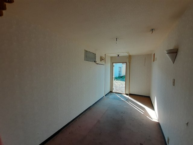 富合貸倉庫の内装