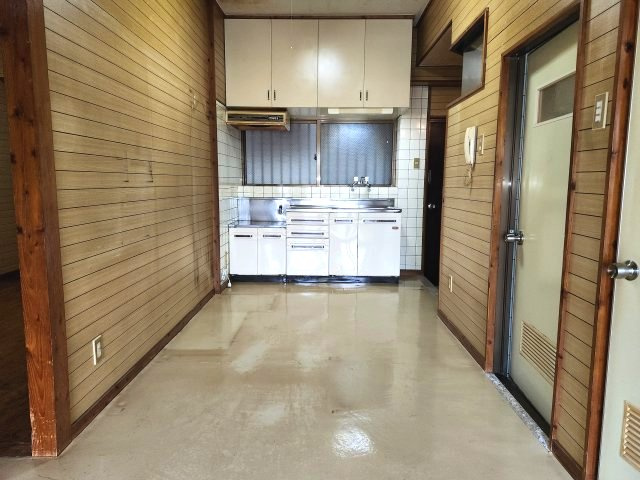 レジデンス大城の居間・リビング