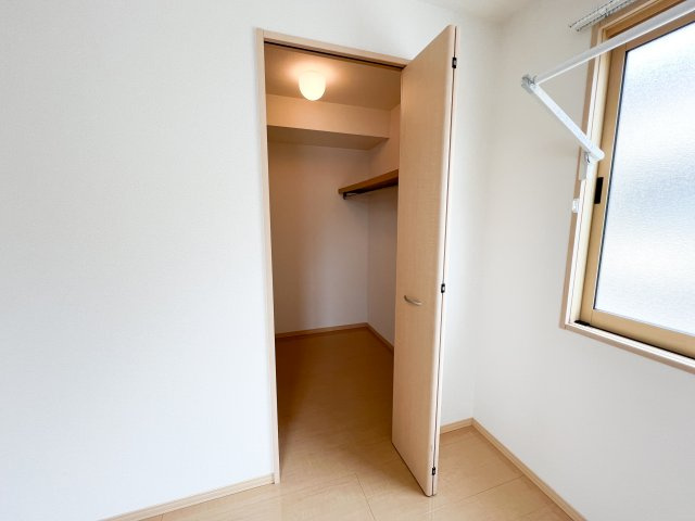 グランフェリオ B棟の収納