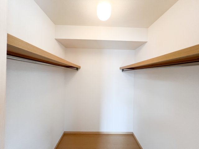 グランフェリオ B棟の収納