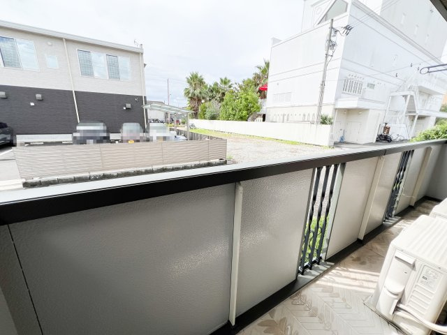 グランフェリオ B棟のバルコニー