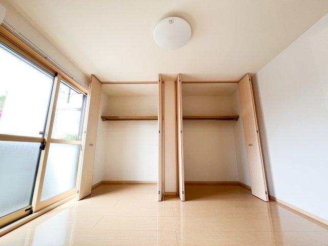 グランフェリオ B棟の収納