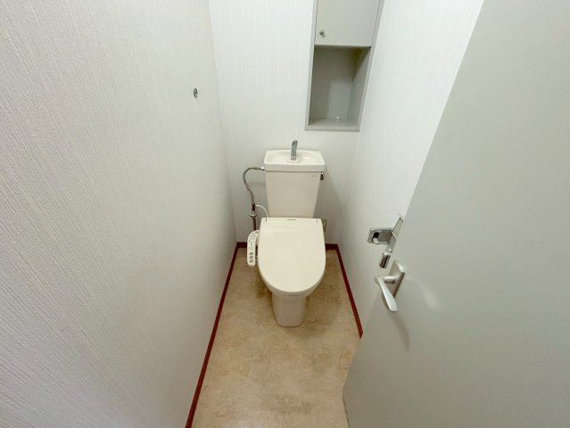 新居マンションのトイレ