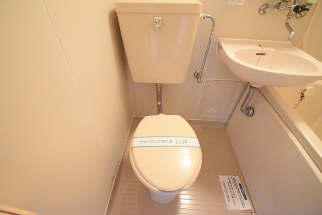 おれんじハウス壱番館のトイレ