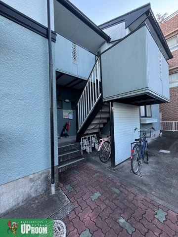 セジュール柴田のエントランス