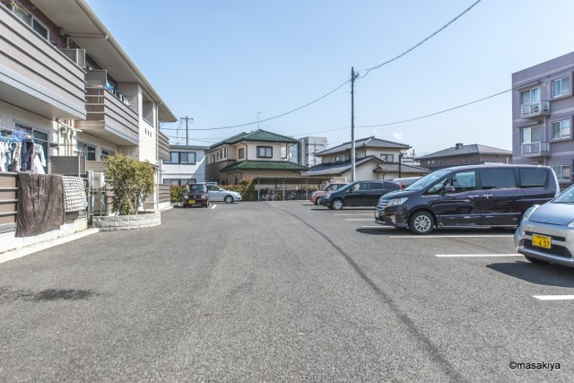 カーサ・ミーテの駐車場