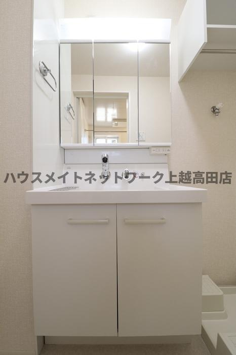 アネシス船見の独立洗面台|洗髪洗面化粧台