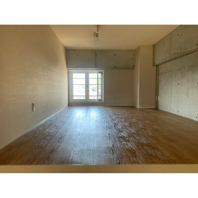 La salaの内装|ロフト