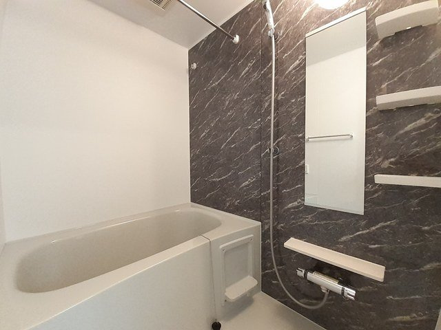 サニー・セーラの浴室|きれいなお風呂です