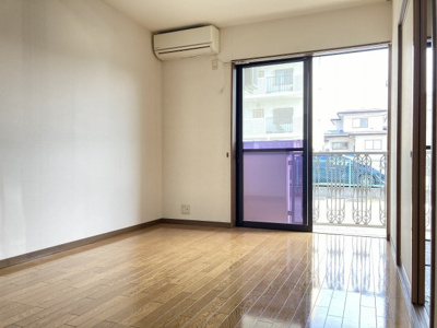 【洋室】 | メゾンパークサイド