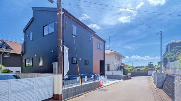 横浜市青葉区すみよし台の新築一戸建の前面道路含む現地写真|周辺環境も合わせてご案内させて頂きます！
お気軽にお問い合わせ下さい！