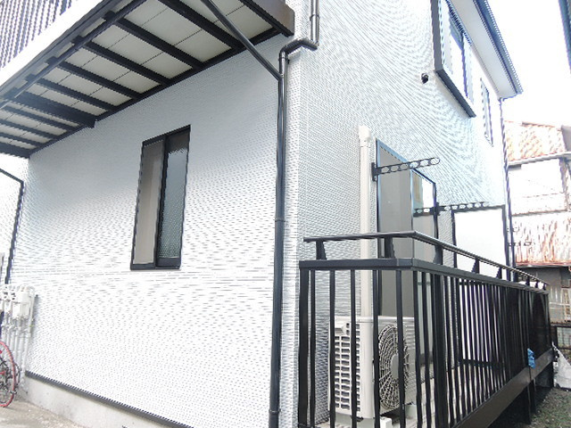 リバーサイドＮのエントランス|東向きのアパート