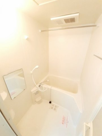 プリムローズＡの浴室