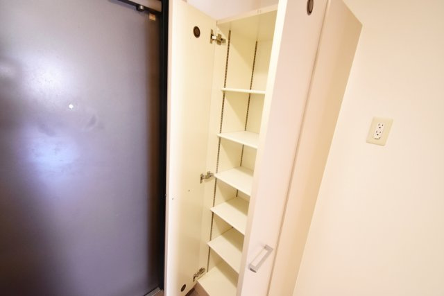 ダイドーメゾン阪神西宮駅前の収納