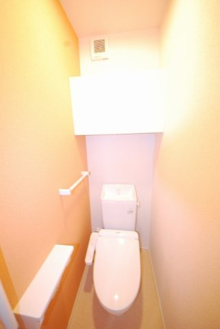 センチュリー・ワンのトイレ