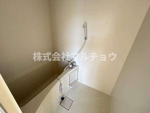 ヴィラナリー田辺　2の浴室|落ち着いた空間のお風呂です