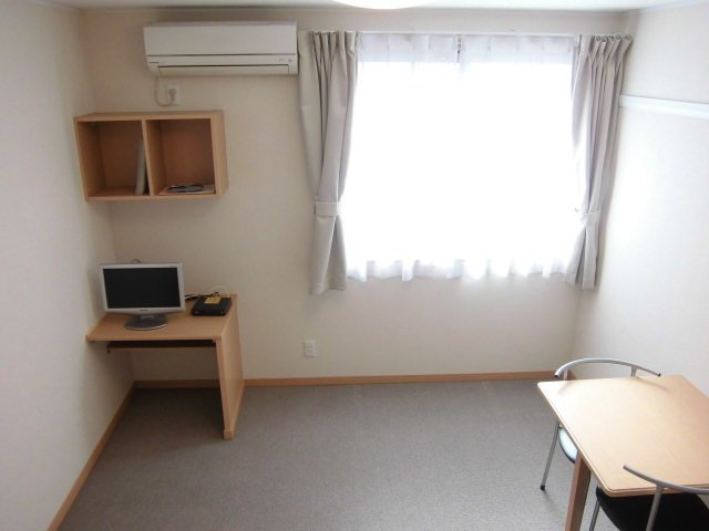 レオネクストバレンシアの居間・リビング|ゆったり過ごせる居間です