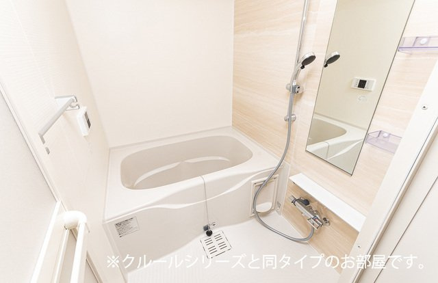 ベラ・ローザの浴室|日々の疲れを癒すお風呂付です