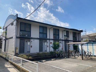 レオパレスピュアベリーの外観|おしゃれな外観です