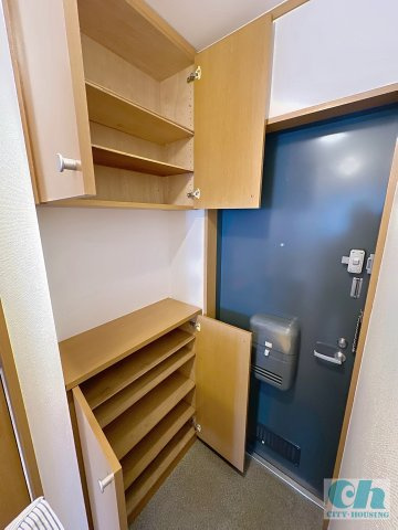 ローゼンハイム 103号室の収納